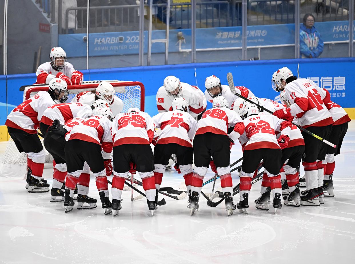 关键比赛中,冰川之巅率先晋级,这场打得太精彩 关键比赛中,冰川之巅率先晋级,这场打得太精彩