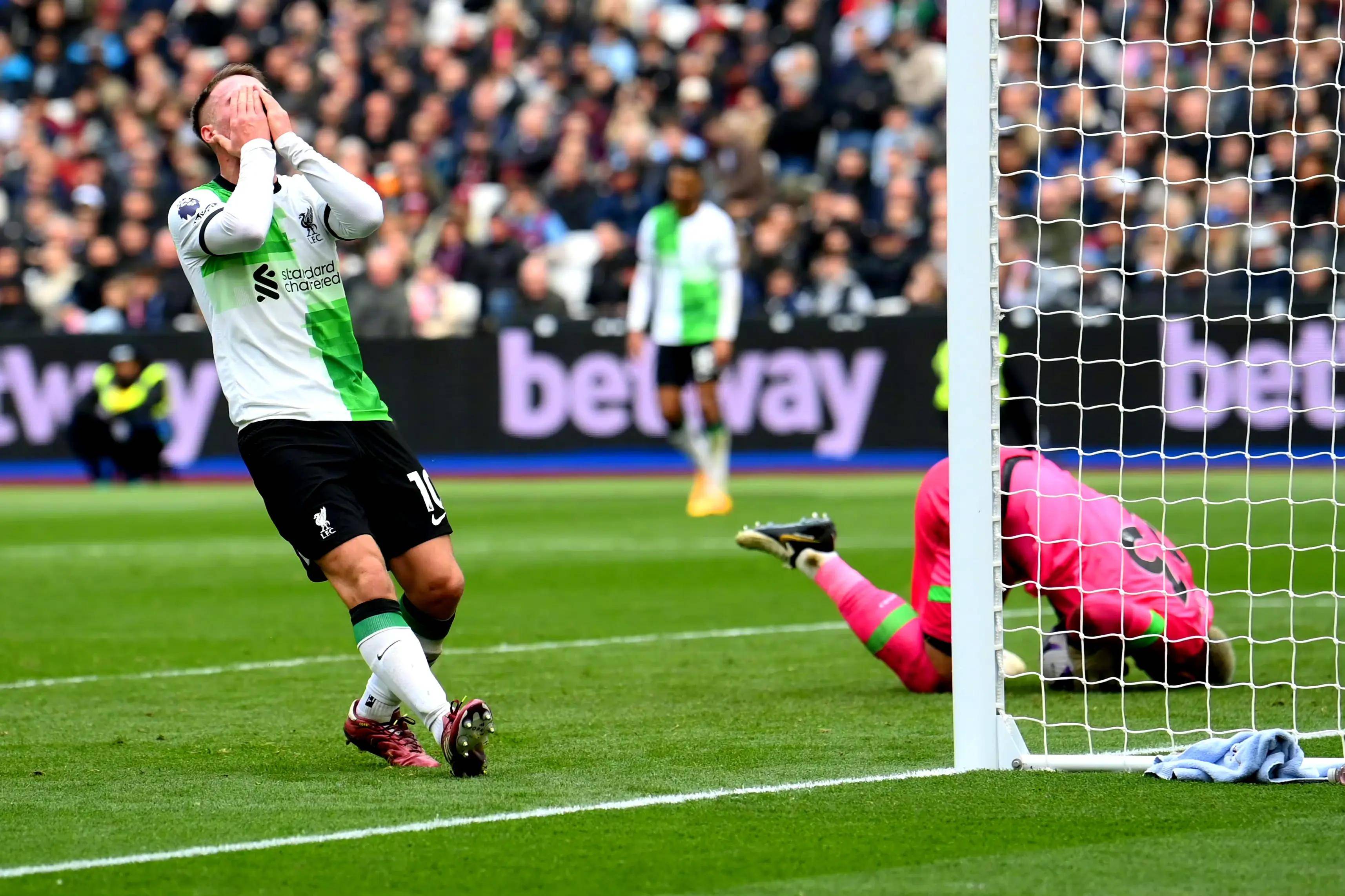 乐鱼体育课程-神奇进球连连，足球场上动人一幕的简单介绍