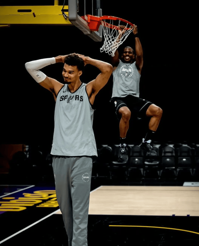 热火负于马刺，失去领先优势的简单介绍