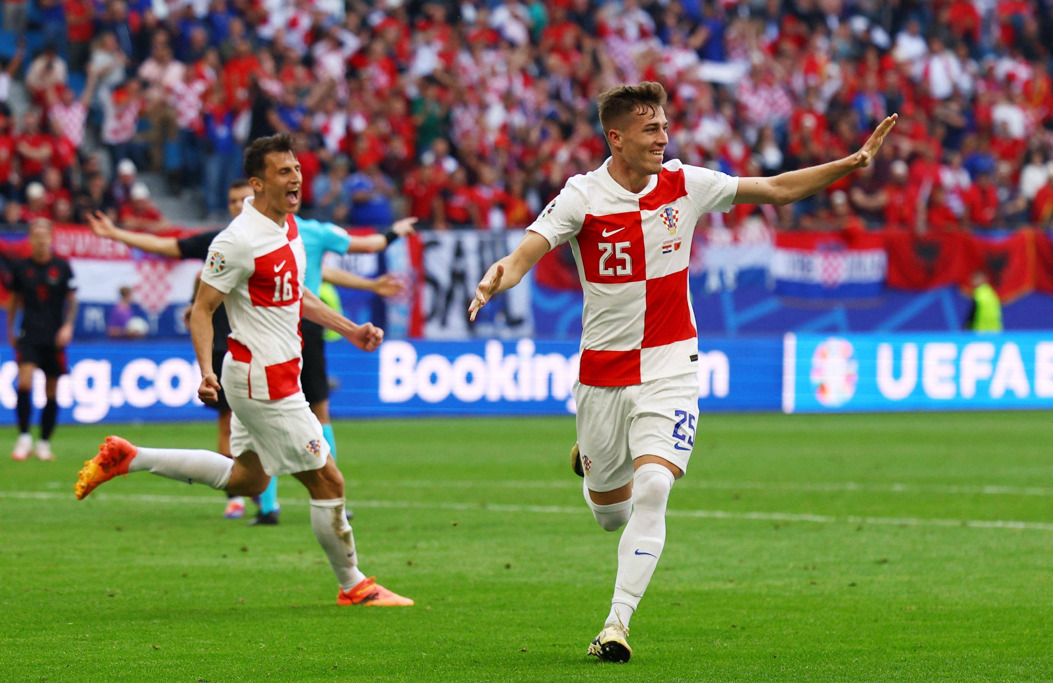 乐鱼体育网页版入口-比利时国家队备战克罗地亚战役