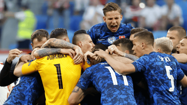 霍芬海姆主场击败对手,稳居中游的简单介绍 霍芬海姆主场击败对手,稳居中游的简单介绍