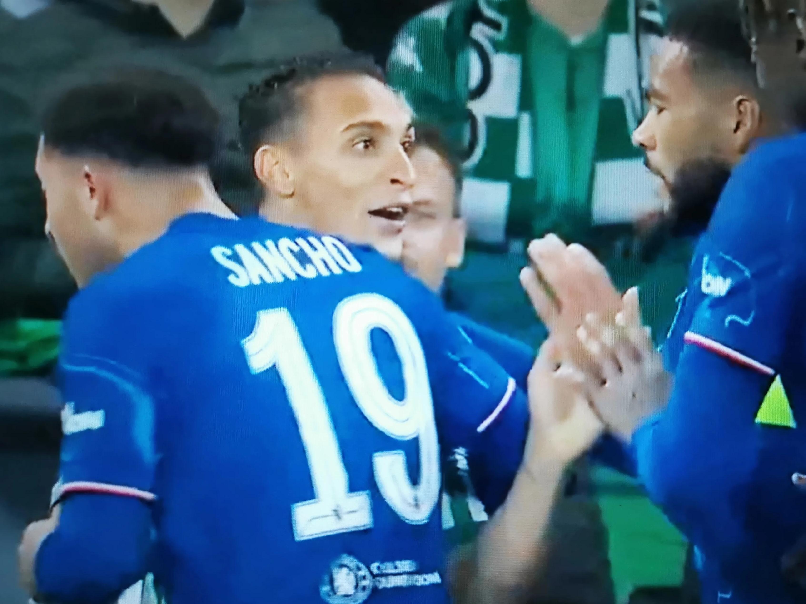 包含英格兰三球轻取安道尔，晋级形势稳步推进的词条