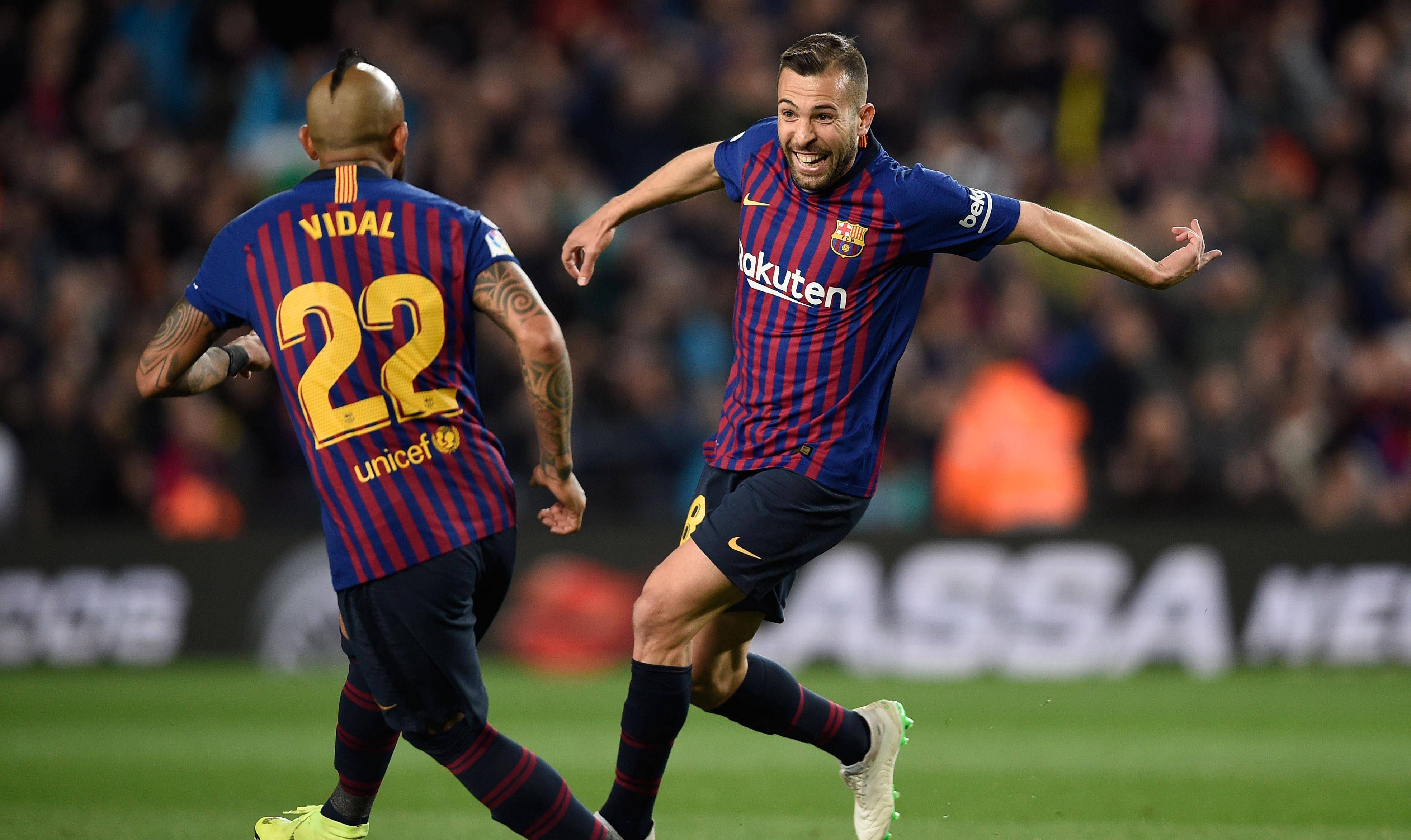 比利亚雷亚尔客场大追平，表现出色的简单介绍