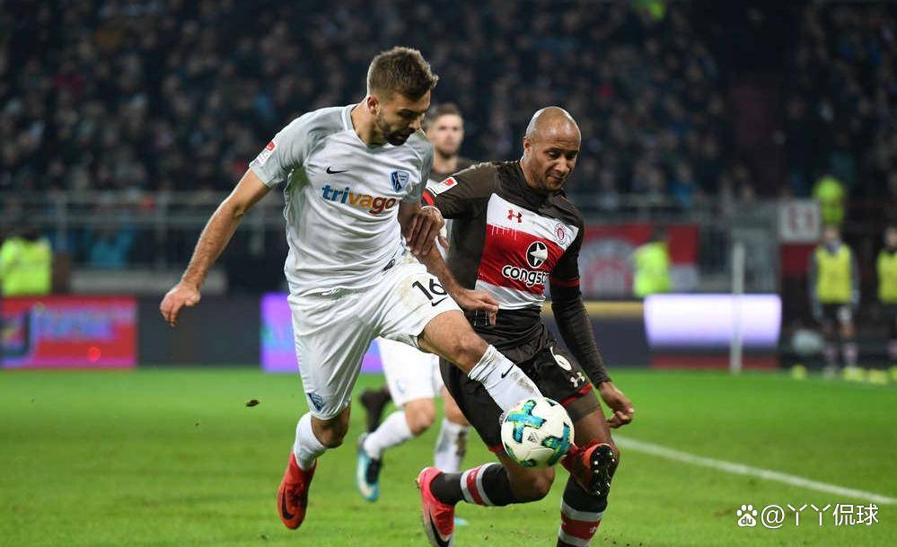 波鸿队员们展现出色表现，夺得胜利的简单介绍