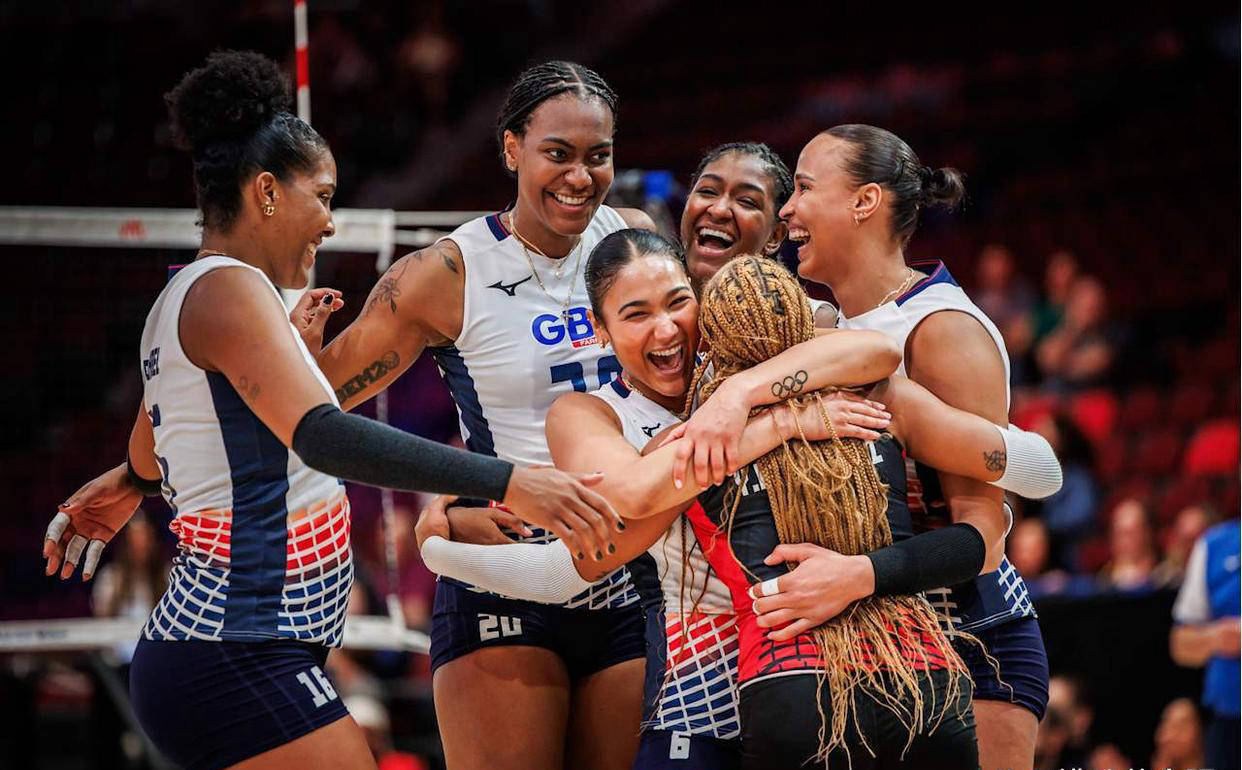 美国女子队再次斩获排球比赛奖牌，实力强大的简单介绍